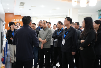 新疆维吾尔自治区水利厅厅长和生态环境厅副厅长带队到royal皇家88调查互换